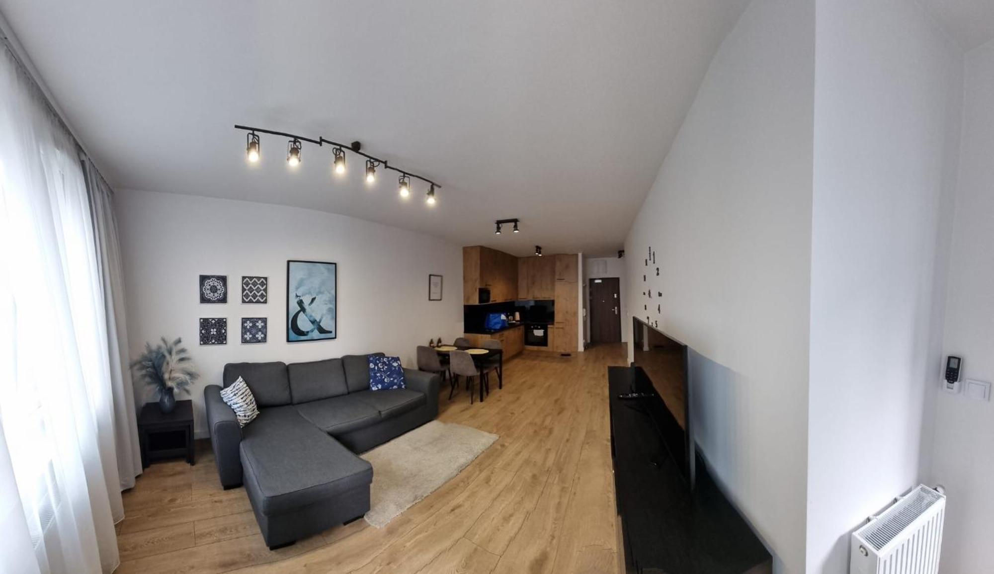 Apartament Near Sky Tower Wrocław Buitenkant foto